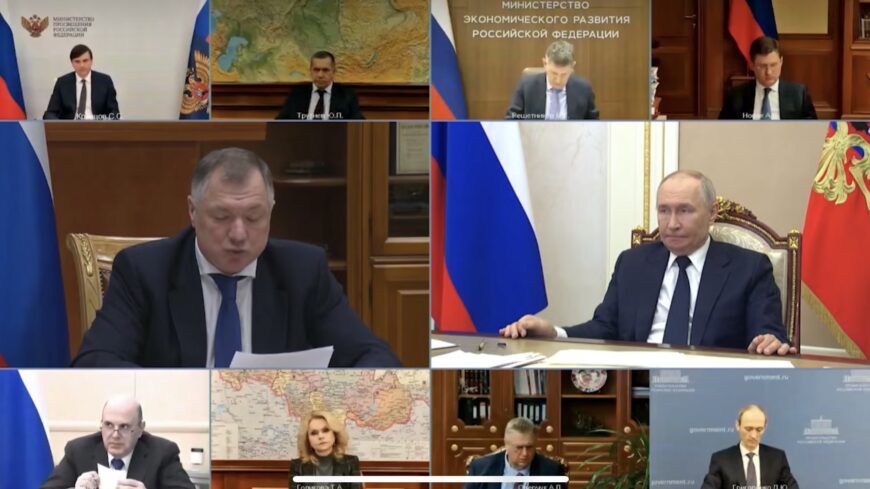 Марат Хуснуллин: Сегодня на совещании у Президента доложил о работе регионов по реализации федеральных программ